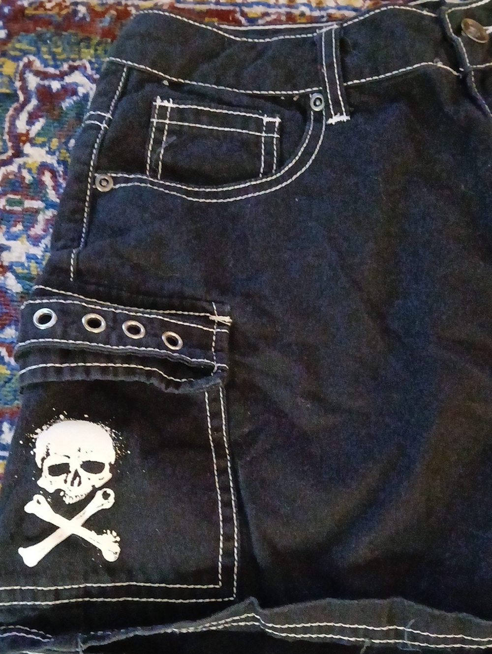 Hot Topic Skull Shorts Womens Size 7